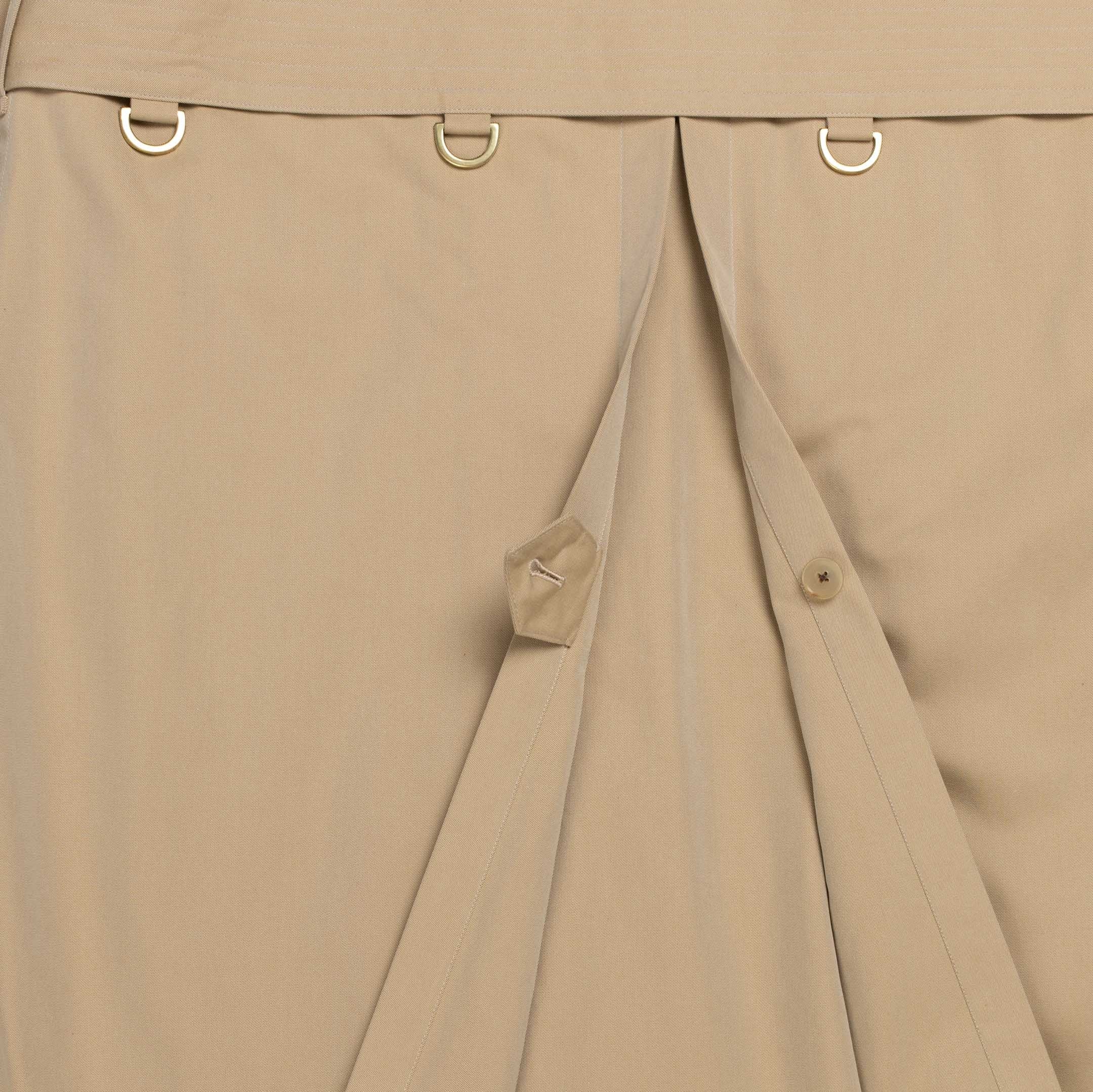 Coherence AL II Trench Coat Gabardine Beige-Overcoat-Clutch Cafe