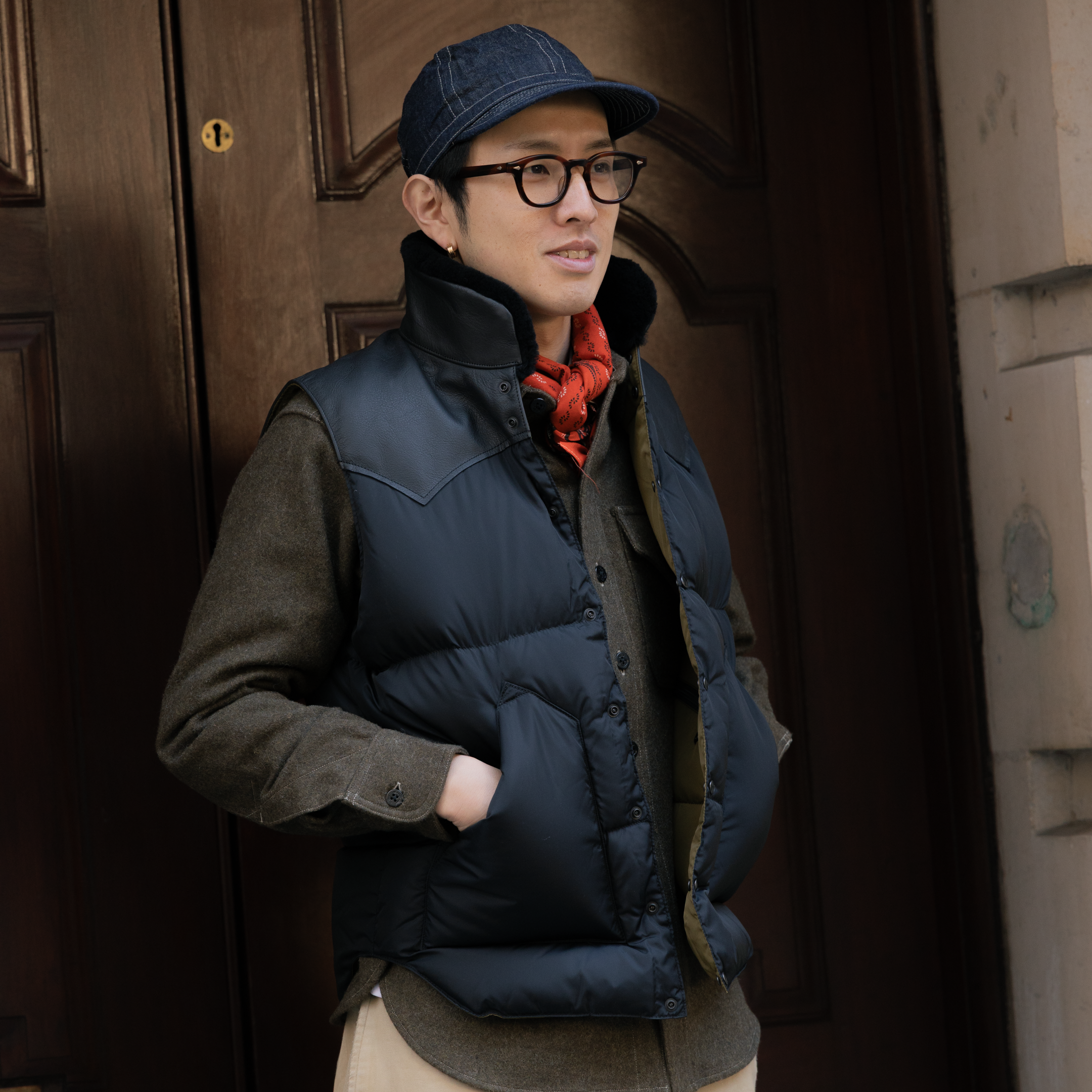 Rocky Mountain Featherbed Christy Vest Black-Down Vest-Clutch Cafe