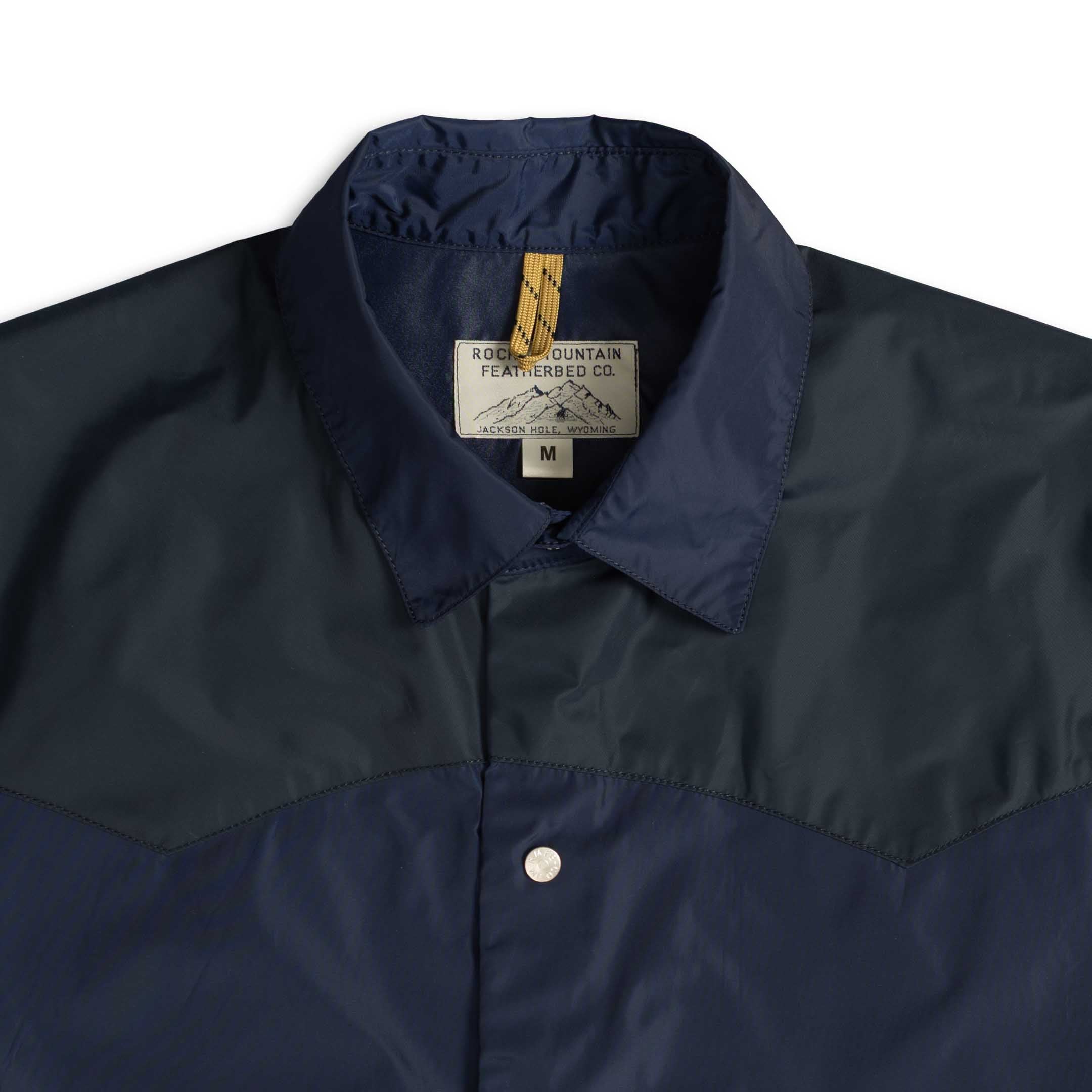 Rocky Mountain Featherbed Wind Shirt Classic Taffeta Navy-Jacket-Clutch Cafe