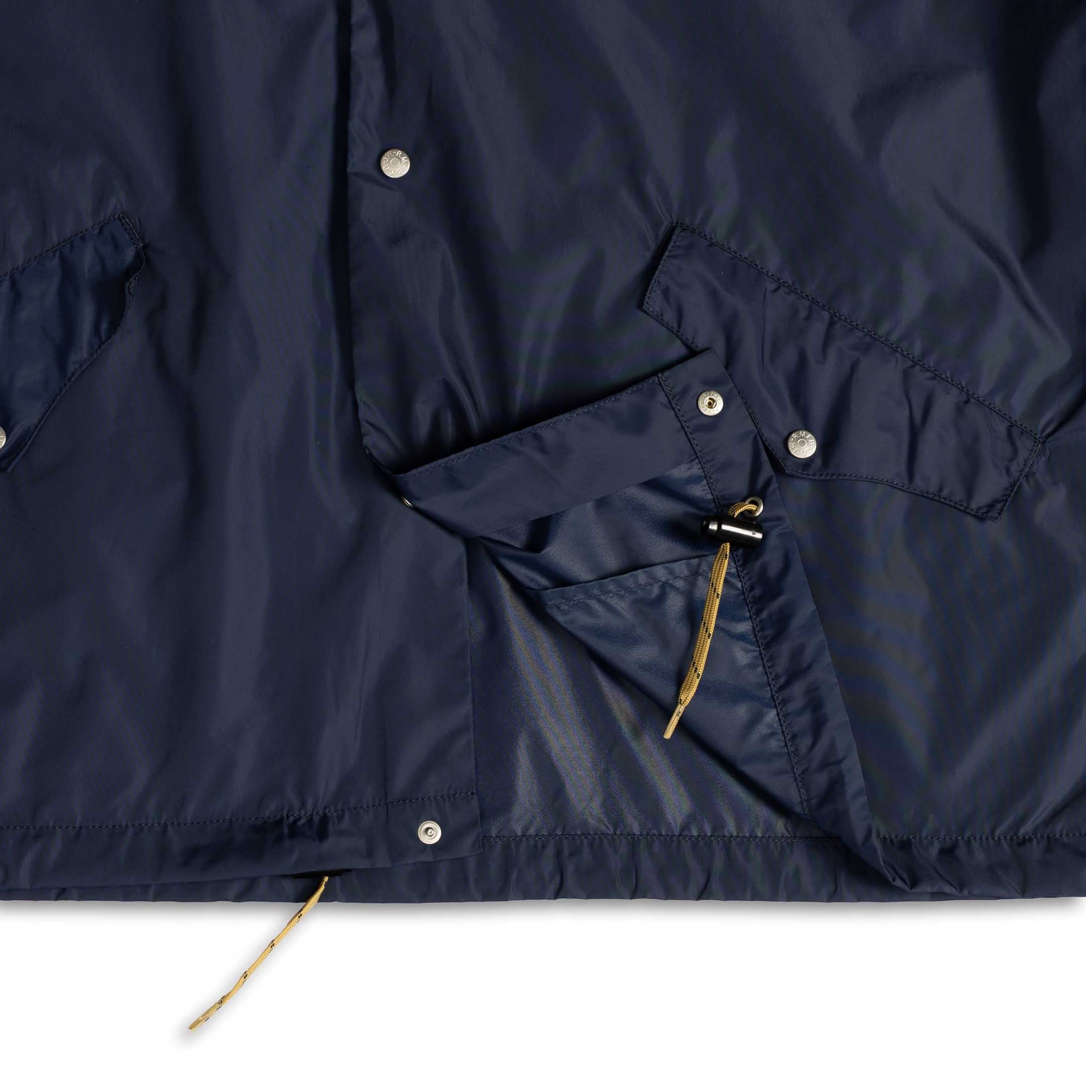 Rocky Mountain Featherbed Wind Shirt Classic Taffeta Navy-Jacket-Clutch Cafe