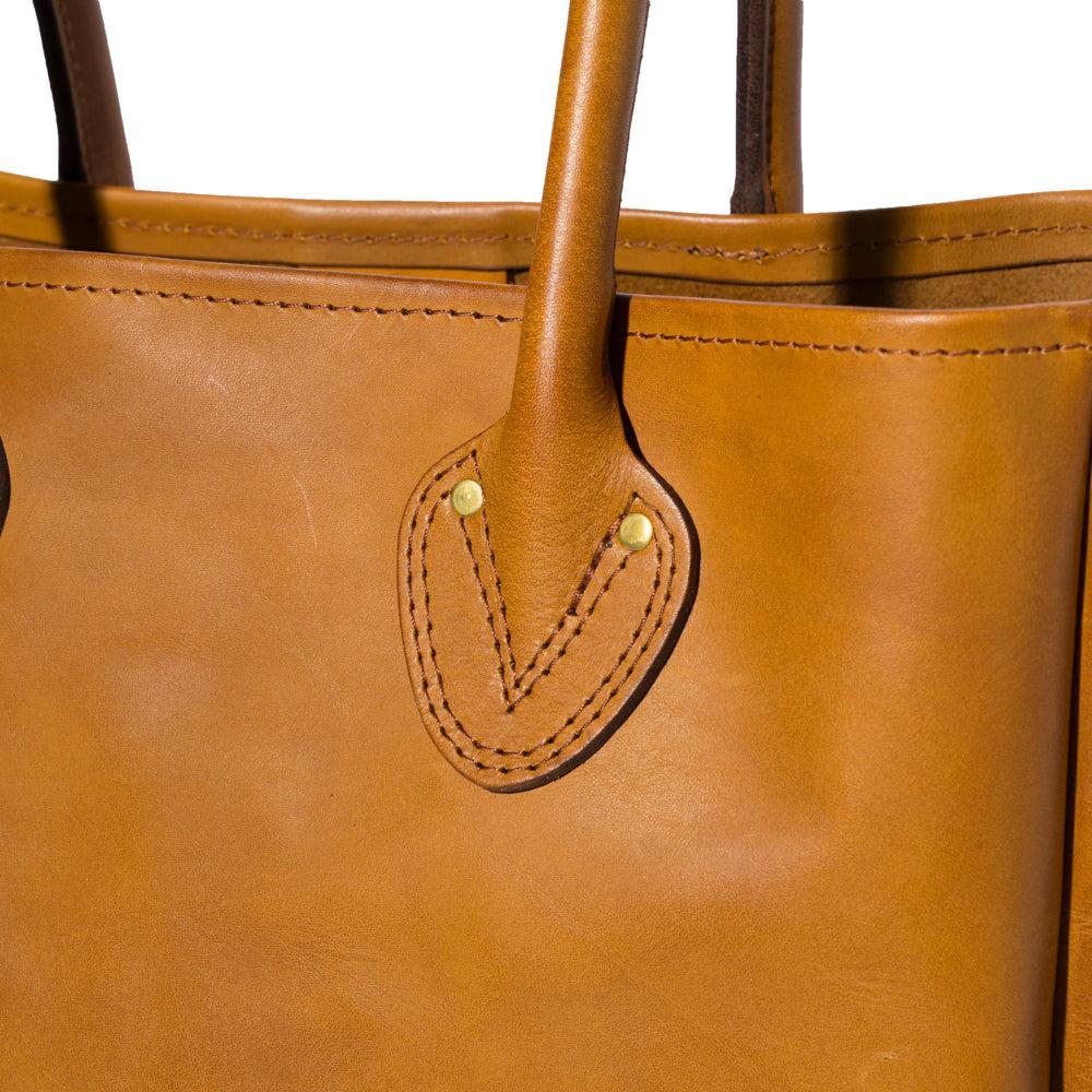 Vasco Leather Old Tote Bag Sand-Bag-Clutch Cafe