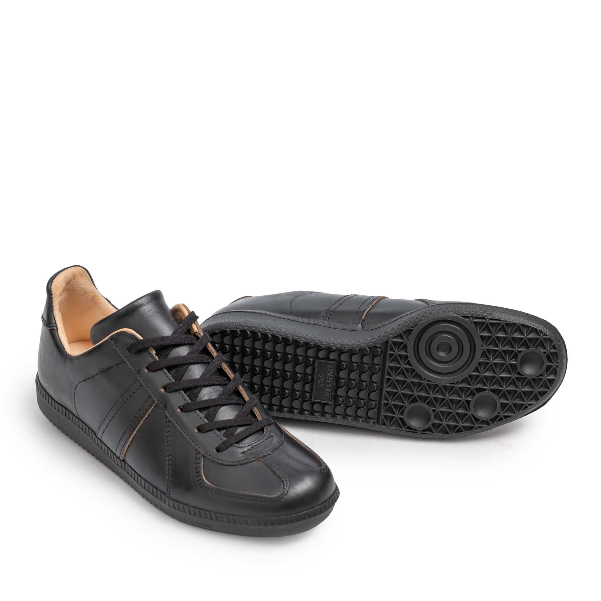 Allevol German Army Trainer (GAT) All Black Horween Chromexcel