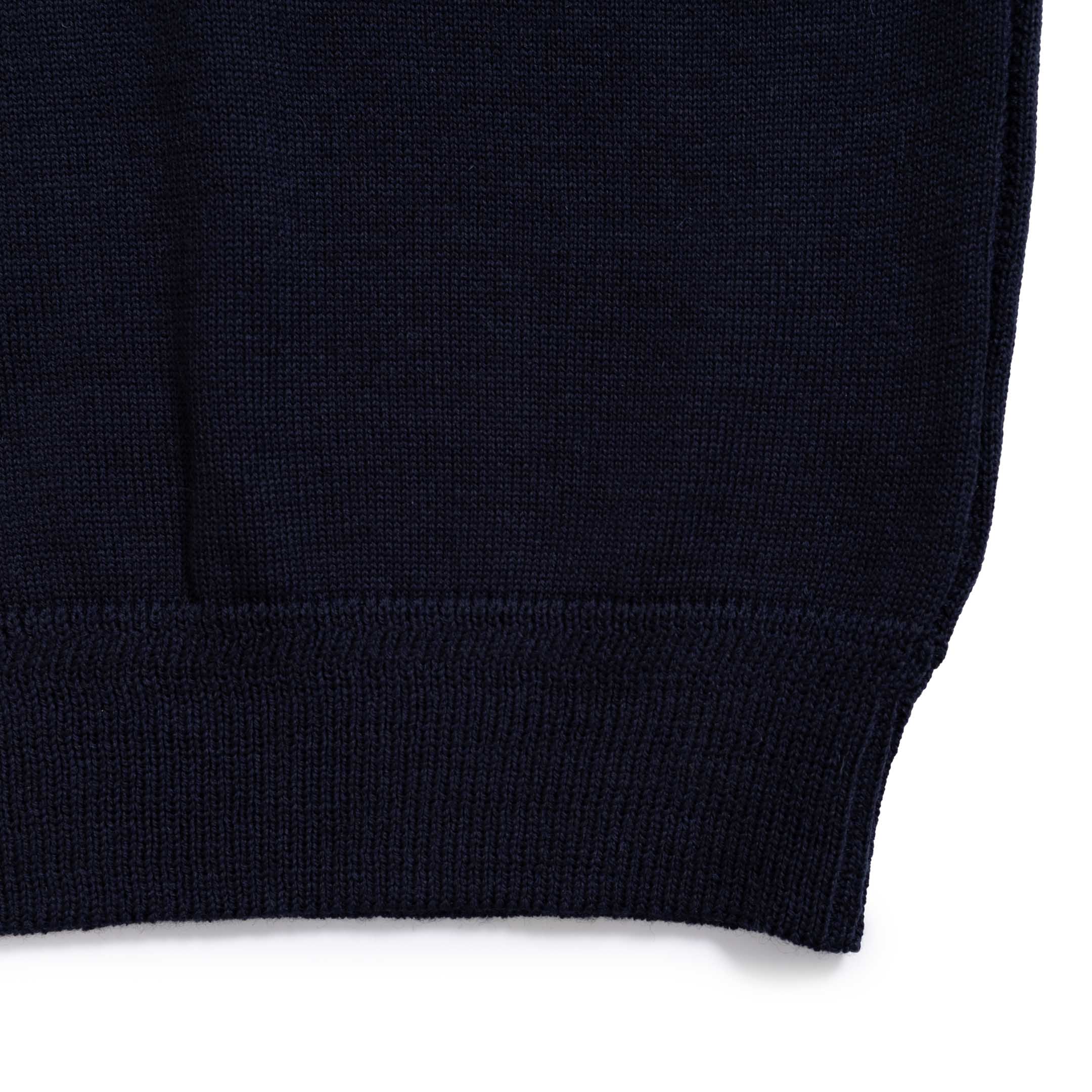 Anatomica ENG Knitted V Neck Sweater Navy-Jumper-Clutch Cafe