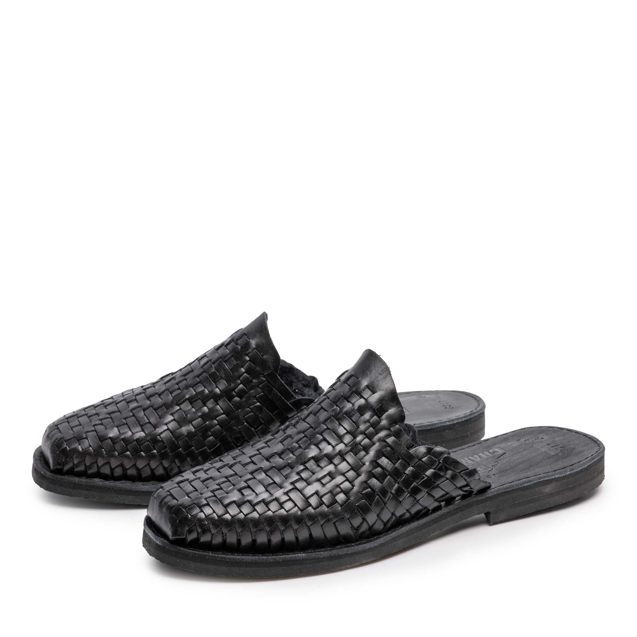 Chamula Polanco Sandal Black-Sandal-Clutch Cafe