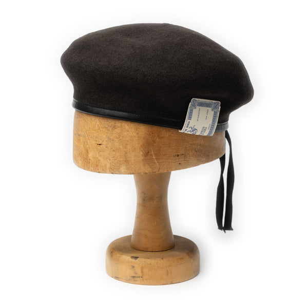 H.W. Dog Leather Beret 63 Brown-Beret-Clutch Cafe