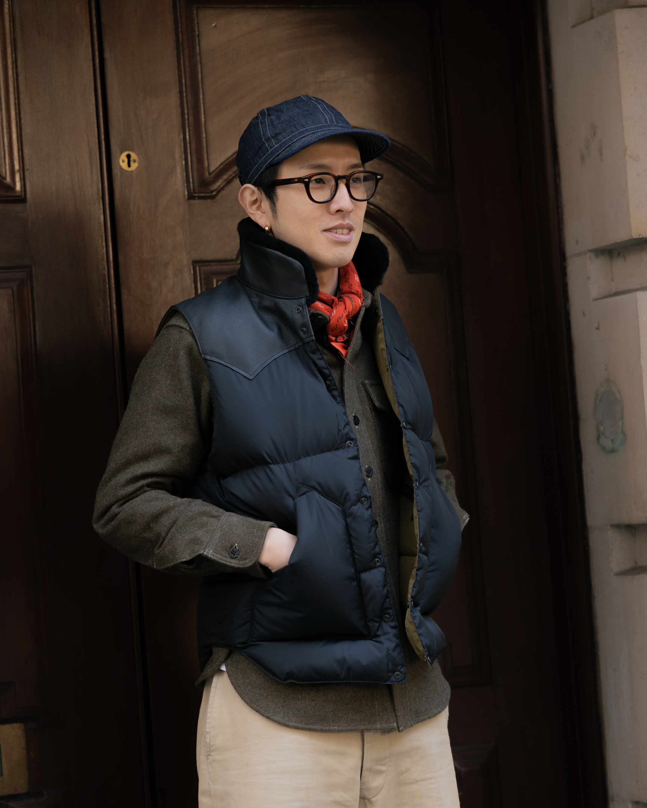 Rocky Mountain Featherbed Christy Vest Black-Down Vest-Clutch Cafe