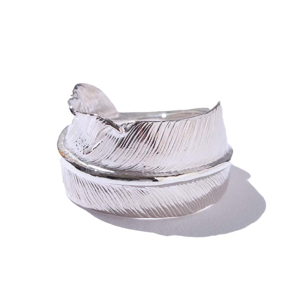 Feather Ring L R 015