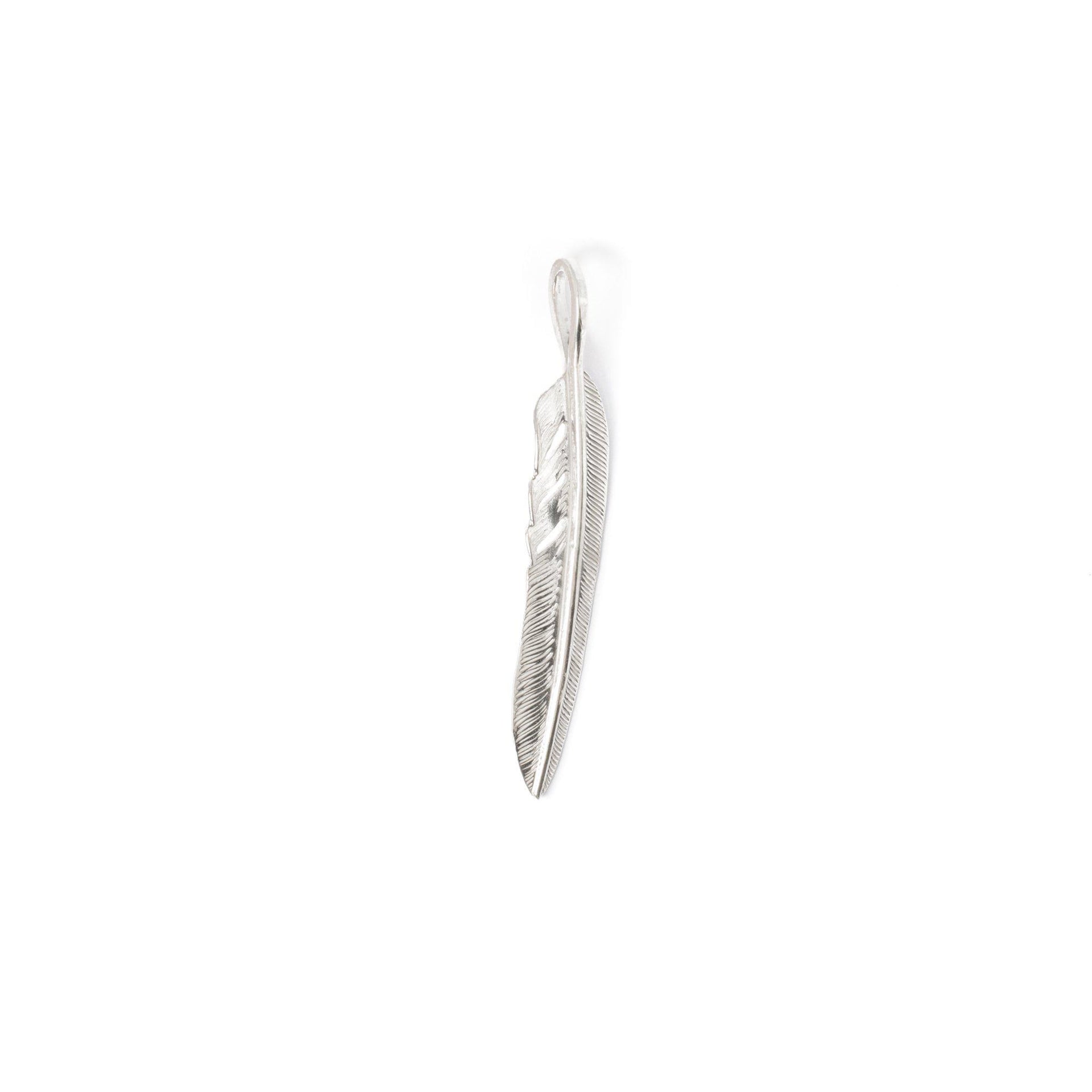 Kazekiri Feather Pendant P 428