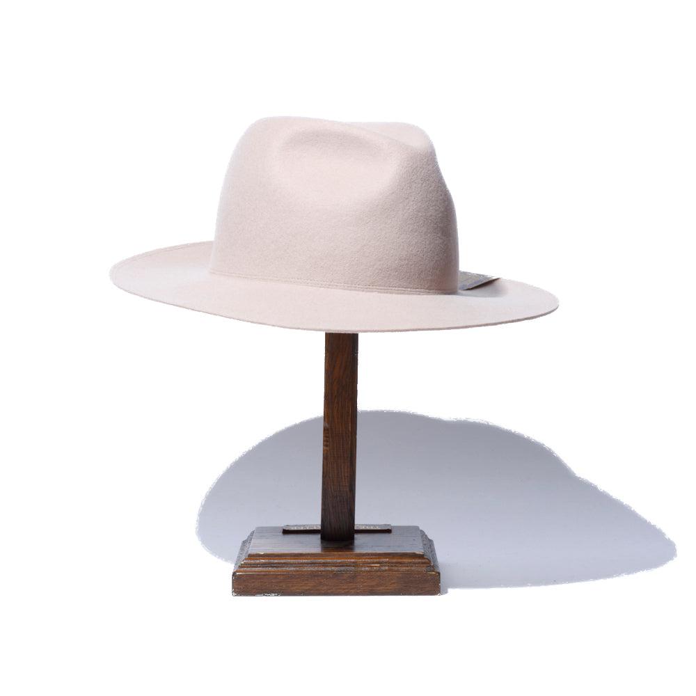 H.W. Dog Travellers Hat Ivory-Hat-Clutch Cafe